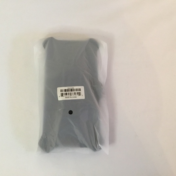 OtterBox iPhone 16 Plus (Only) - Defender Series Holster Belt Clip - Picture 4 of 4